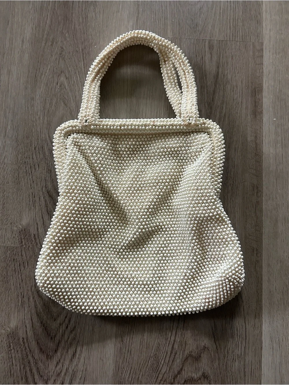 Vintage 1960s faux-pearl handbag/purse